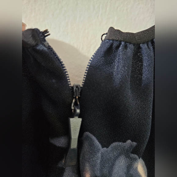 Kate Spade Night Rose Crepe Dress - Picture 6 of 8